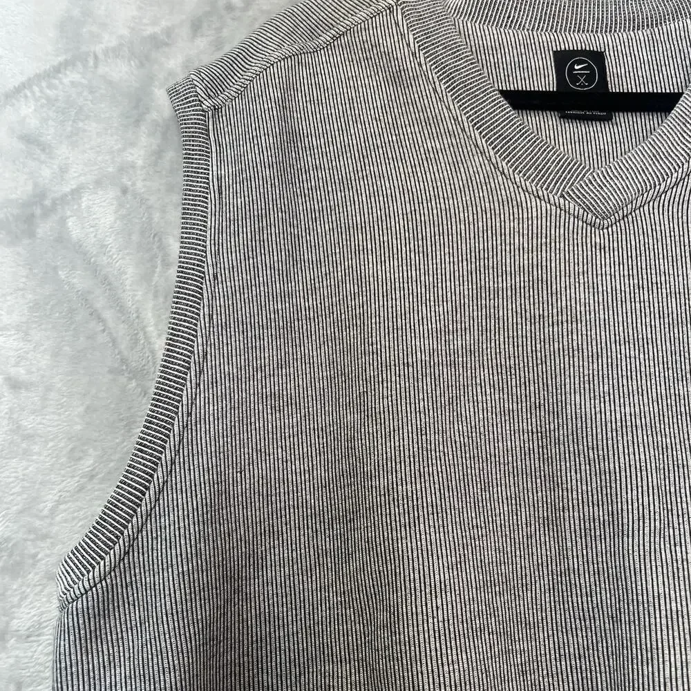 90'S Nike Golf Sweat Vest Made in‎ Peru Men's XL V-neck Pullover Vintage Fleece